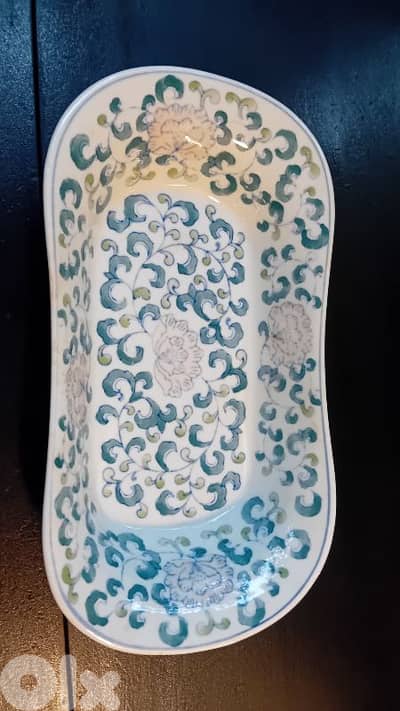 GORGEOUS Hand-Painted Chinese Floral Decorative Dish