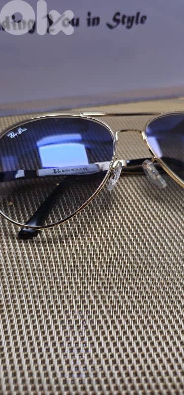 Golden Ray Ban Aviator sunglasses w G15 lenses