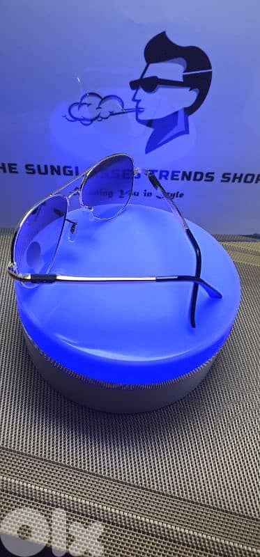 Golden Ray Ban Aviator sunglasses w G15 lenses 3