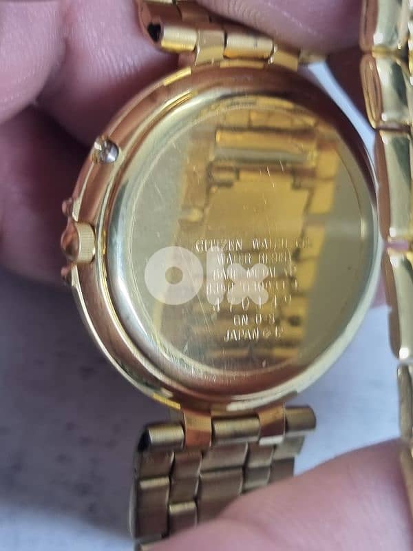 ساعات وقلام اصلي 9