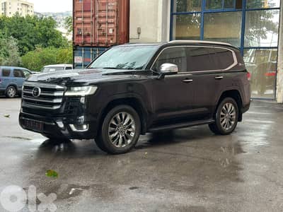 Toyota Land Cruiser 2022 VX From Bumc