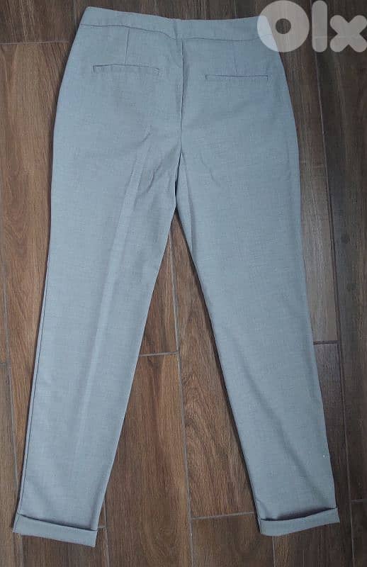 CLassic cut grey pants 1