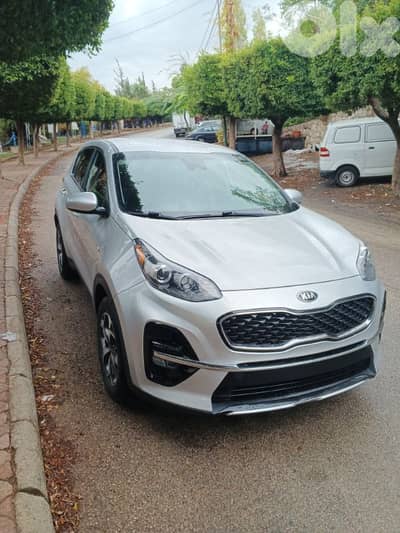 Kia Sportage 2020 5are2 lnadafi ajnabi 4wd