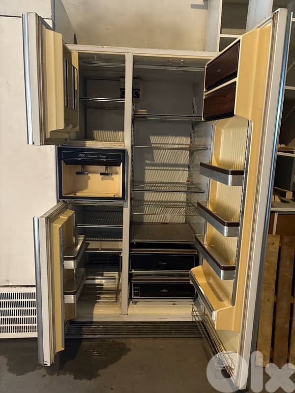 110 برّاد وفريزر كبير للبيع 1