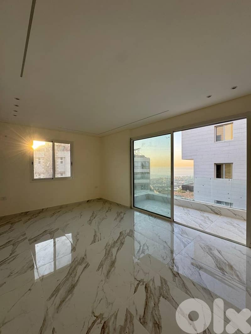شقة مميزة للبيع الجية مطل بحر جزئي - Special Apartment for Sale Jiyyeh 0