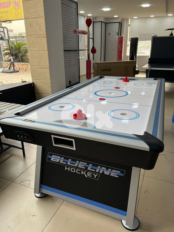 AirHockey table 0