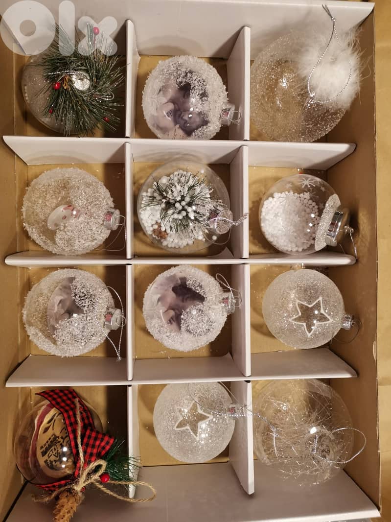 Gorgeous, Full-Profile Big Christmas tree +  (ex 2