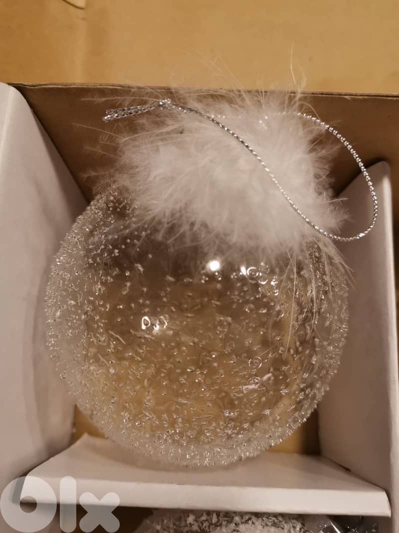 Gorgeous, Full-Profile Big Christmas tree +  (ex 7