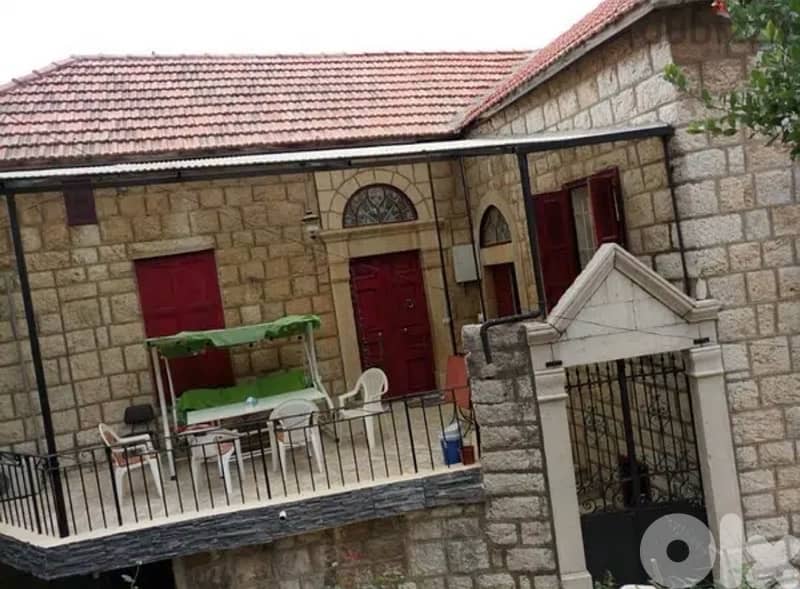 Detached House for Rent with Garden 0