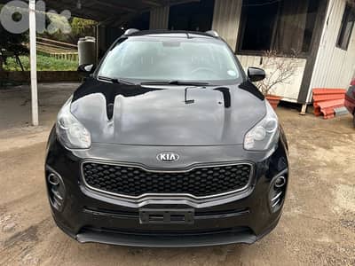 Kia Sportage 2017 like new very clean 1 OWNER 4WD شركة البنانية