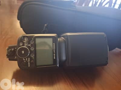 Nikon SB-900 speedlight flash for Nikon Digital SLR cameras