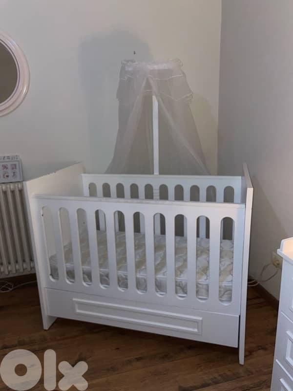 Wooden Baby Bed 4