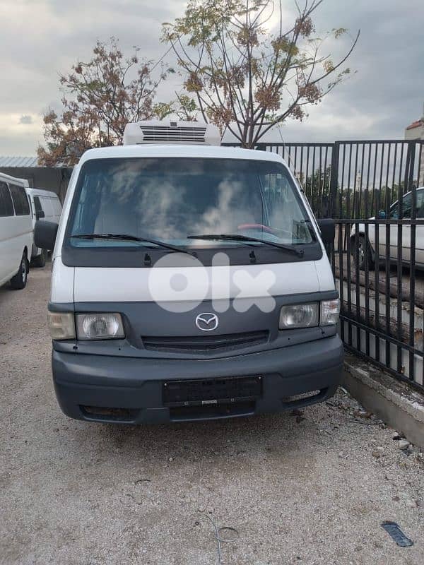 مازدا براد 0