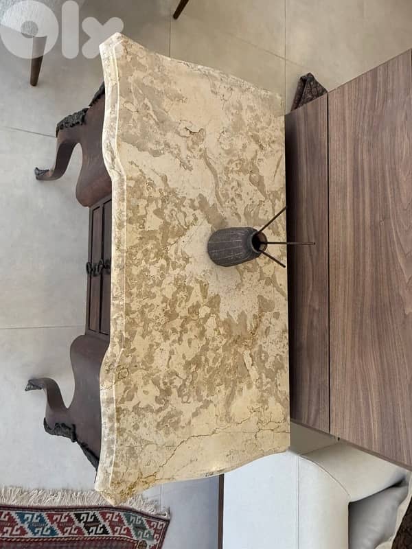 19th-century French-style commode or vanity table 6