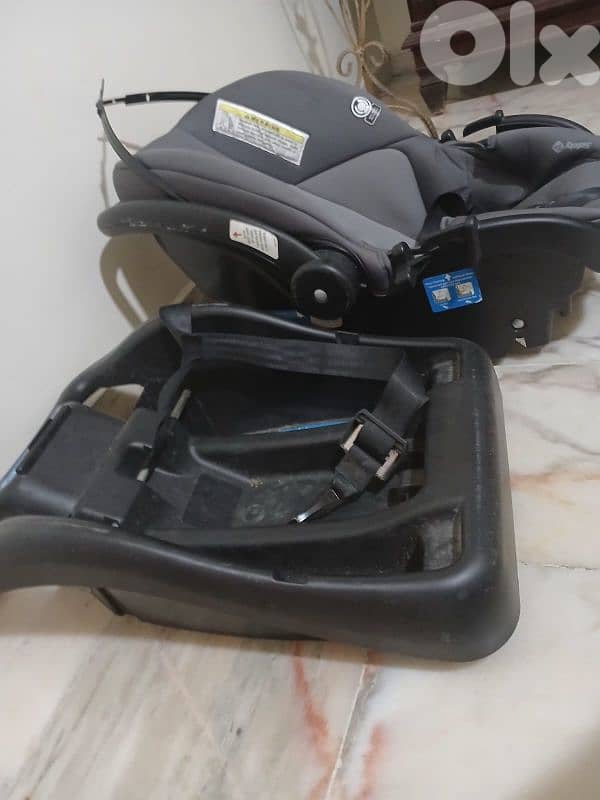 كرسي سيارة 2