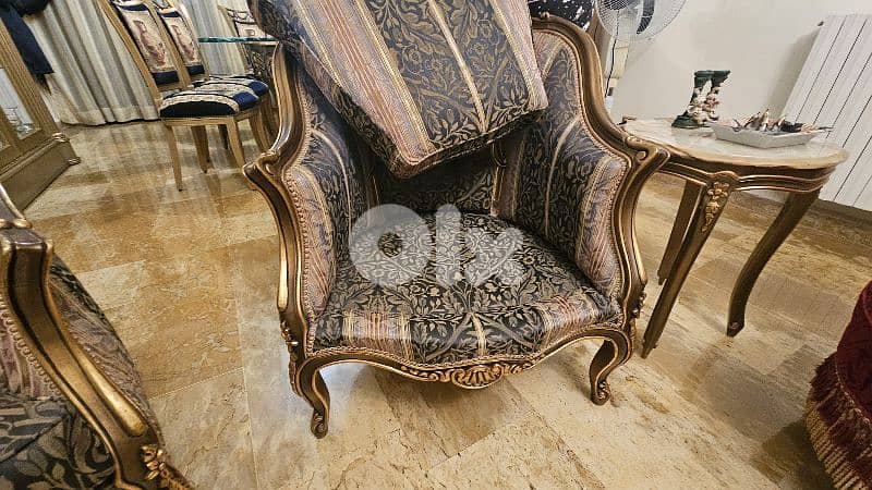 Living room + tables صالون 3