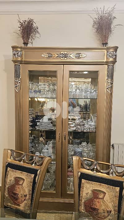 elegant dining room , طقم سفرة