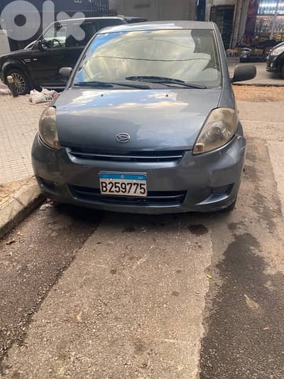 دايهاتسو سيريون 2008