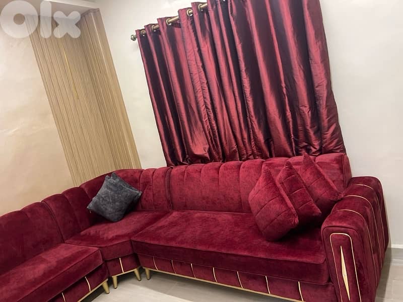 بيع صالون مستعمل نضيف 600$ 5