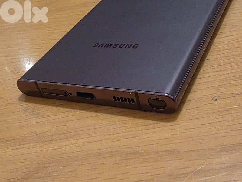 S22 Ultra 512 Burgundy 4