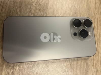 16 pro 512 GB 93% battery