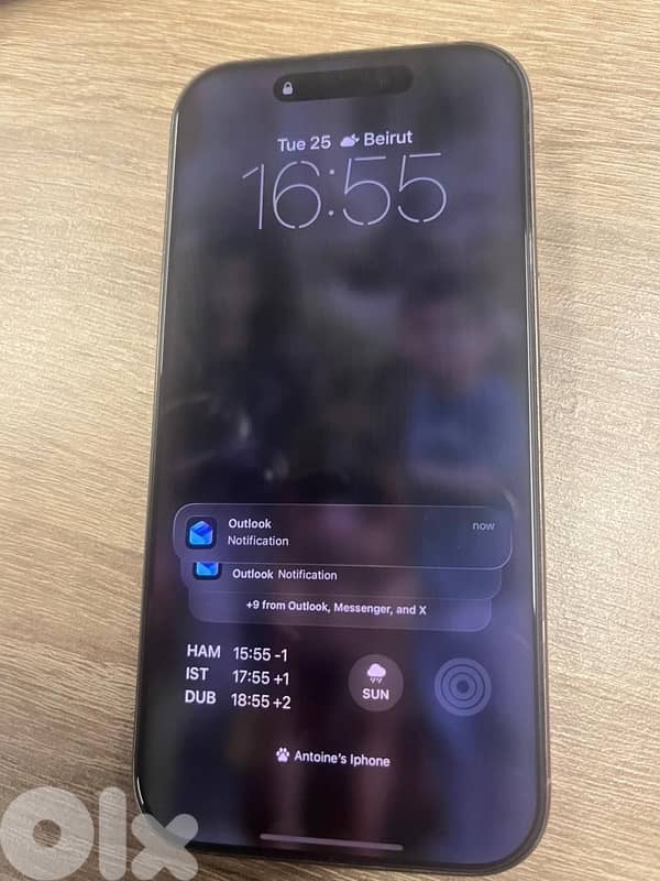 16 pro 512 GB 93% battery 2