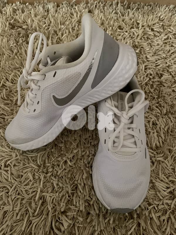 Nike shoes 1
