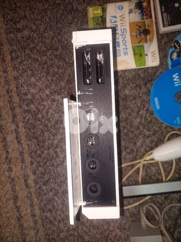 جهاز Nintendo Wii 4