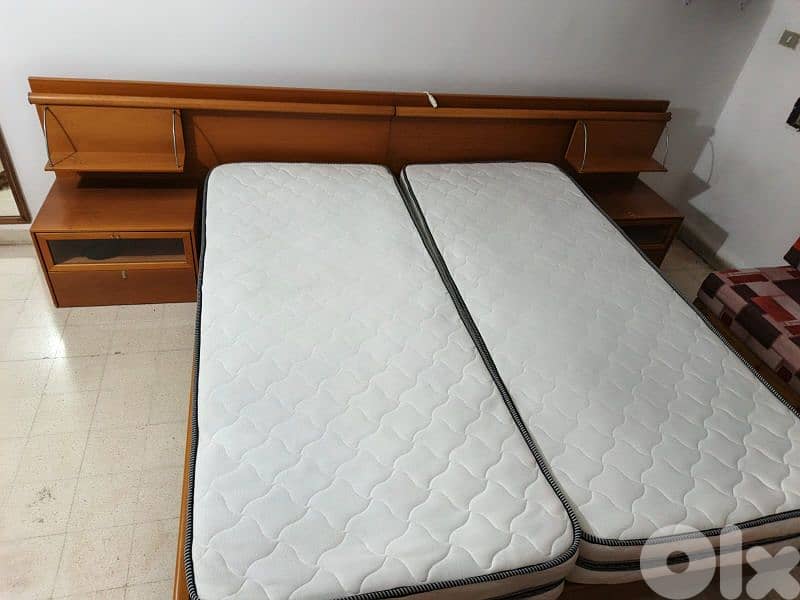 تخت مجوز مع فرش وكومندين2 2