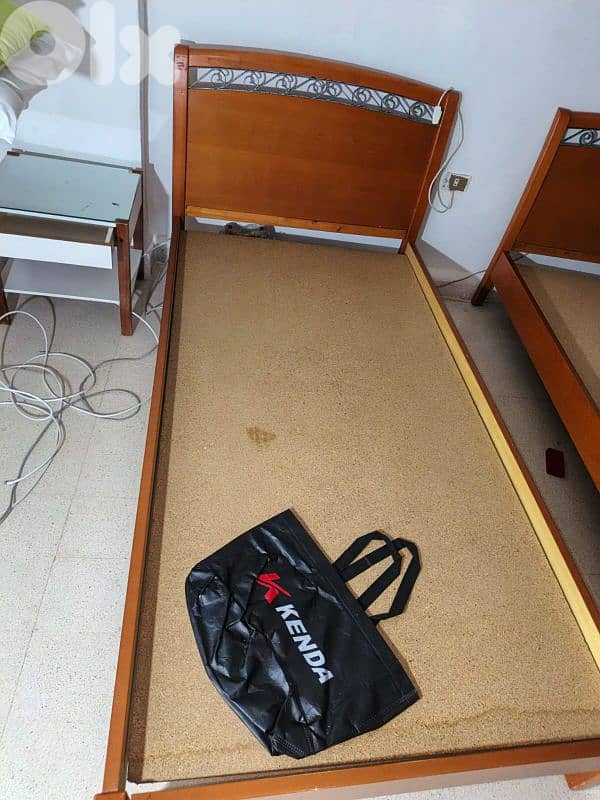 تختين مفرد مع فرش 1