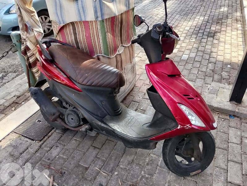 موتسيك للبيع V150 نضيف معو وراق موجود بعاليه 0