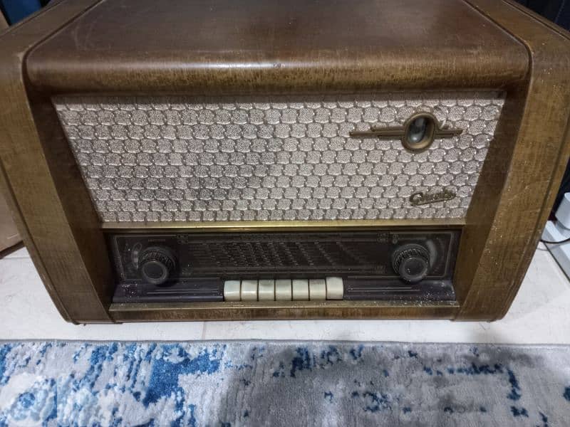 راديو لمبة قديم شغال 100 % 3