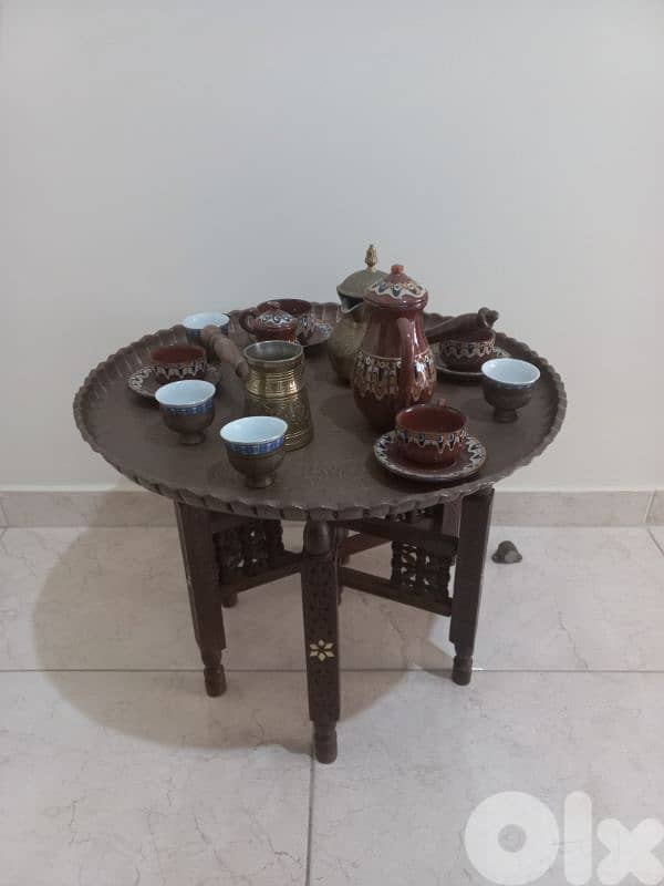 صدر نحاس قطرو ٥٥ سنتم مع ركيزتو و اغراضو عمرن ٩٥ سنة 3