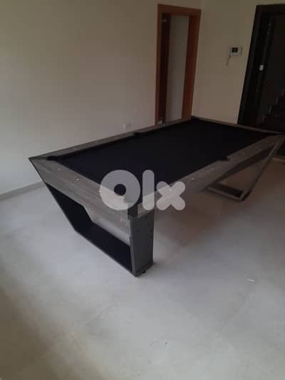 Pool table 8 feet Modern Table With Black Cloth