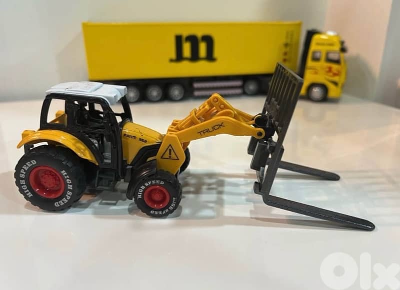 جرافة كميون رافعة سطحة حفارة جزين / الشوف / عاليه او بيروت الحمرا 3