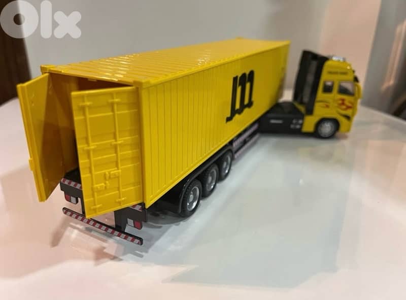 جرافة كميون رافعة سطحة حفارة جزين / الشوف / عاليه او بيروت الحمرا 5