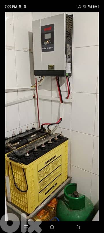 2 solar panels+inverter+ 2 solar bateteries 1