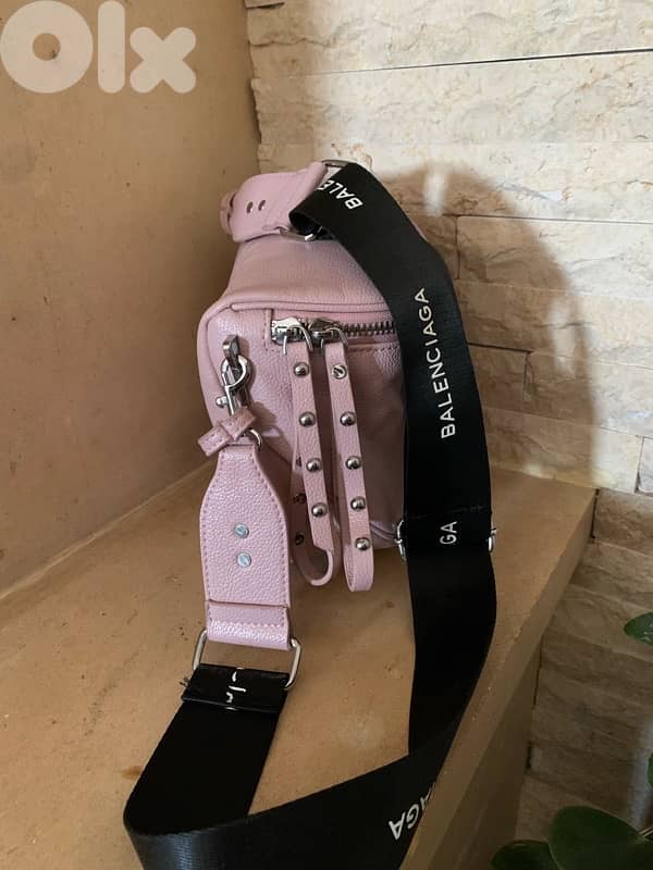 BALENCIAGA Bag 2