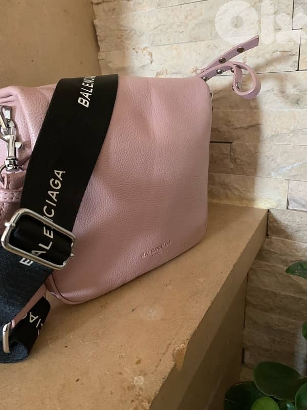 BALENCIAGA Bag 3