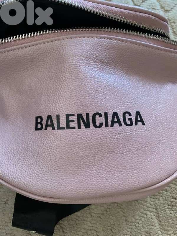 BALENCIAGA Bag 5