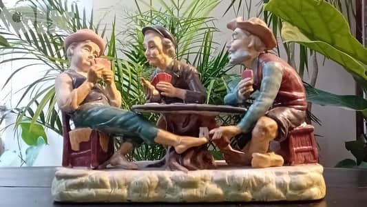 Vintage Card Players Figurine - Classic Tavern Scene!