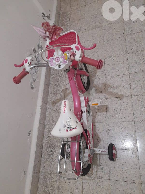 مستلزمات طفل بحالة جيدة 1