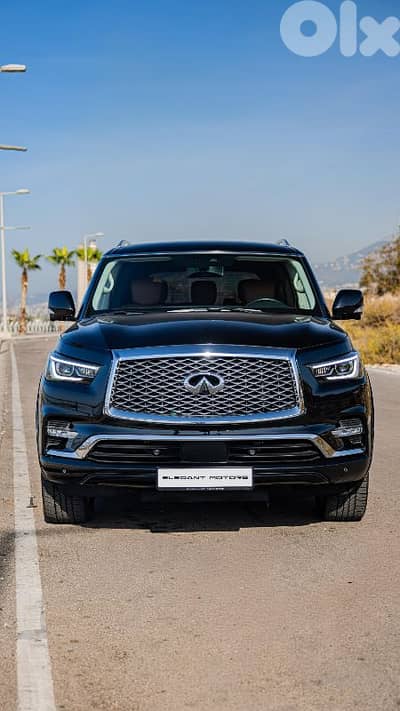 2021 Infiniti QX80 | 7 Seater combines v8 power