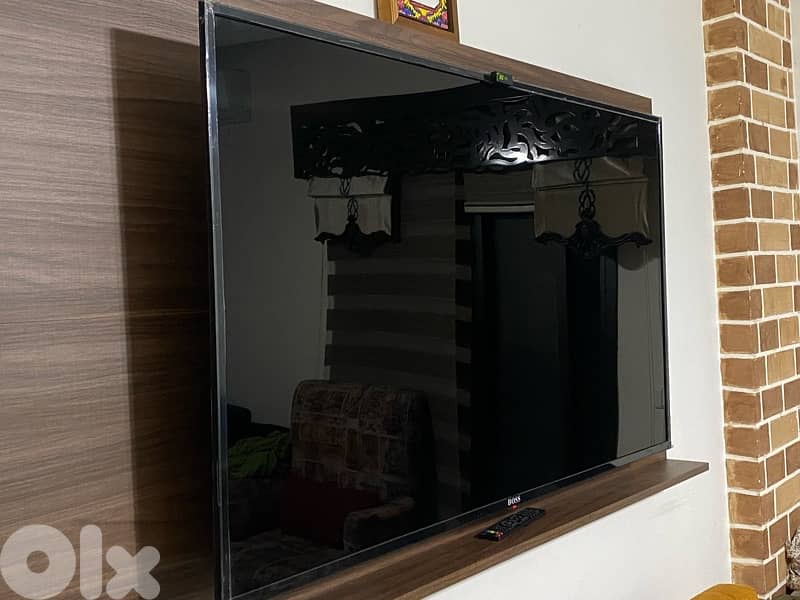 TV 58" Smart Boss 0