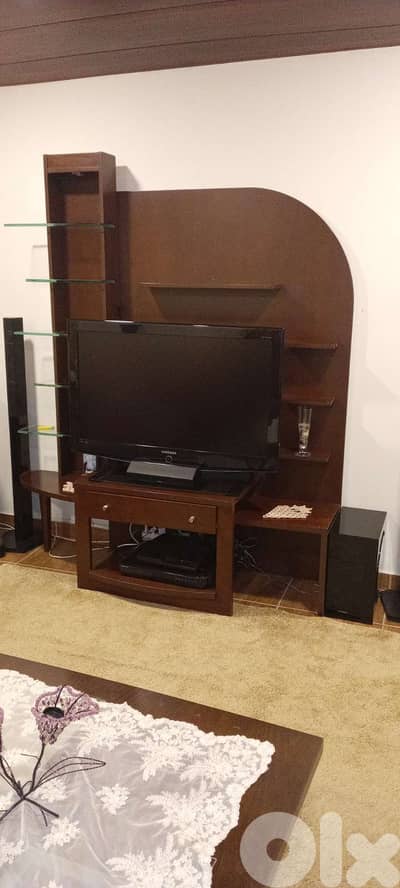 tv cabinet