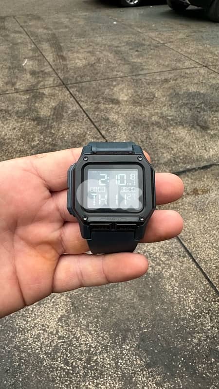 nixon watch from usa 0