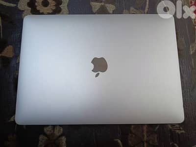 apple macbook pro m2
