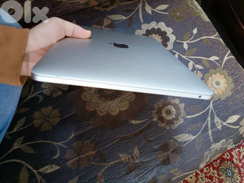 apple macbook pro m2 2