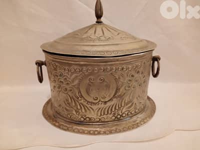 صندوق مغربي قديم