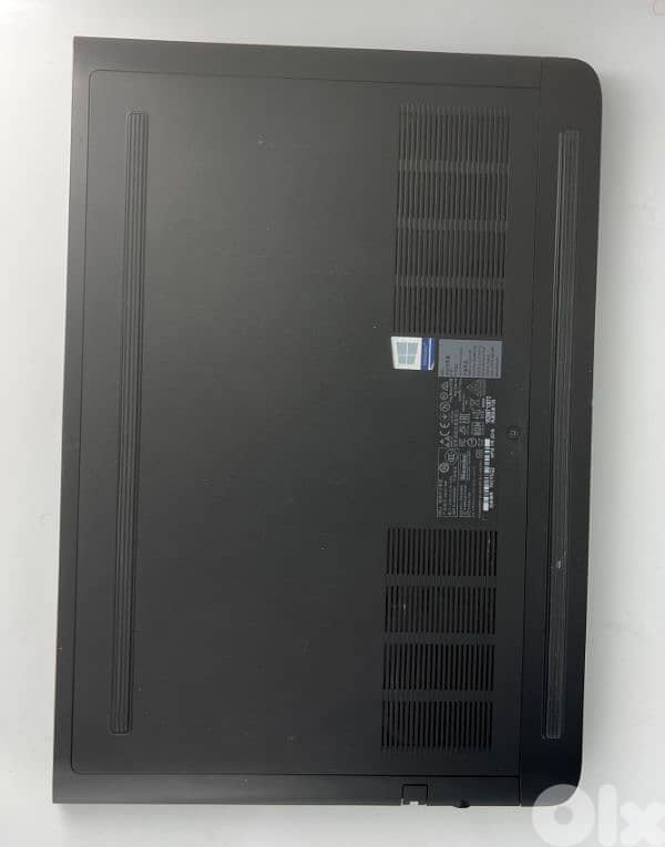 Dell G7 Gaming Laptop 4